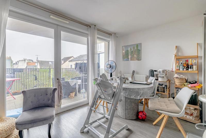 Appartement - 84 m² - 4 pièces