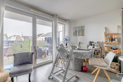 Appartement - 84 m² - 4 pièces