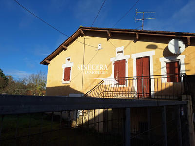 Maison - 90 m² - 6 pièces