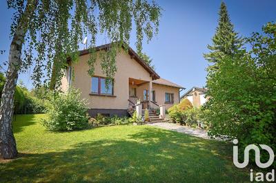 Maison - 140 m² - 7 pièces