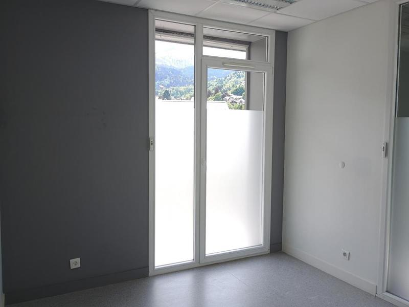 Bureau - 191 m² - 9 pièces