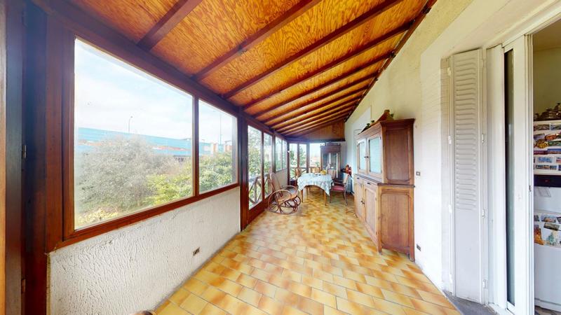 Maison - 198 m² - 7 pièces