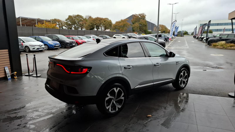 Renault Arkana Techno E-Tech full hybrid 145 -24