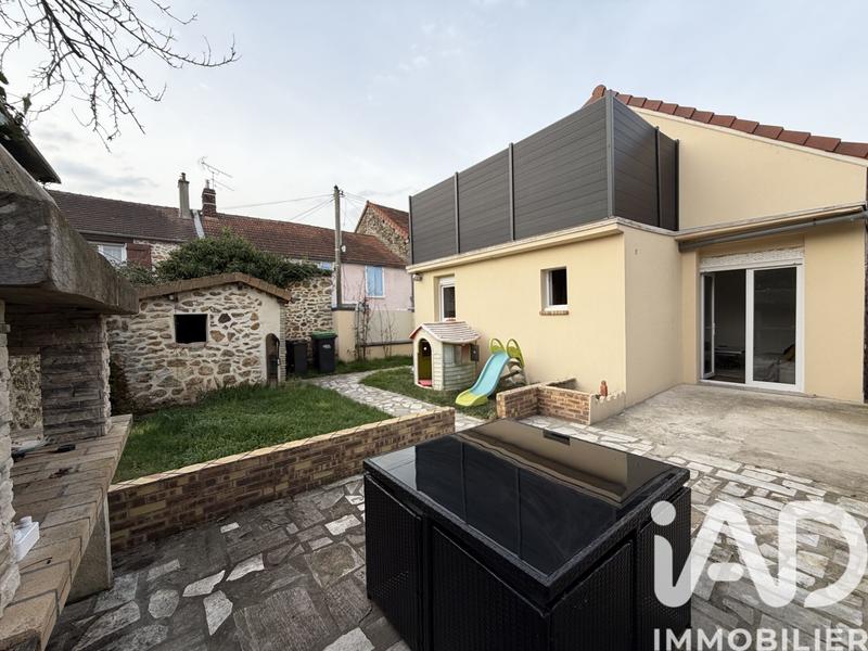Maison - 82 m² - 4 pièces