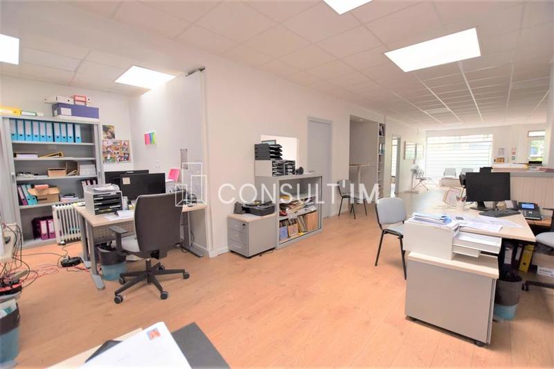 Bureau - 119 m²