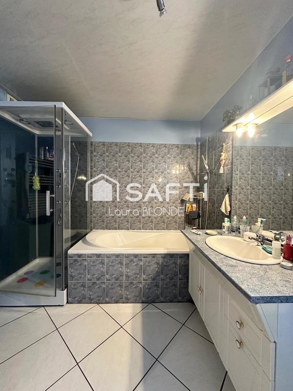 Maison de village - 140 m² - 4 pièces