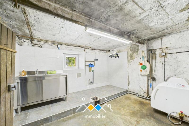 Maison de maîtres - 196 m² - 8 pièces