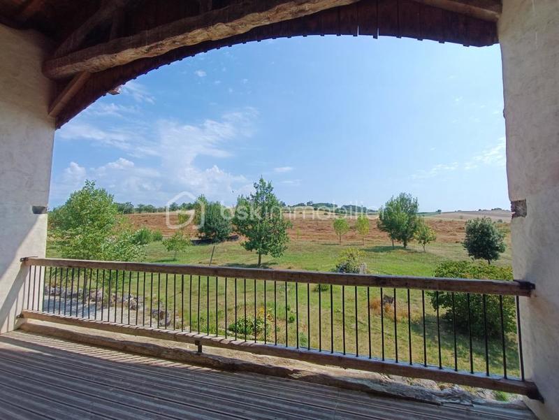 Demeure - 554 m² - 14 pièces