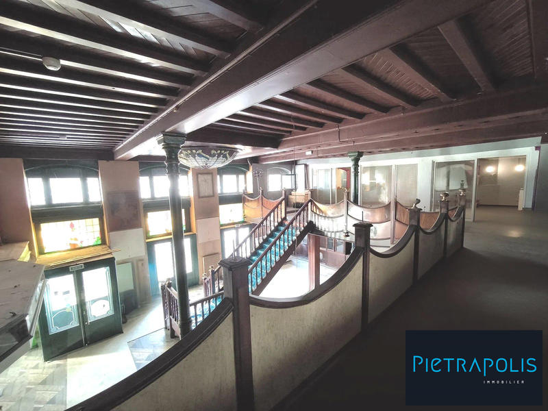 Local commercial - 570 m²