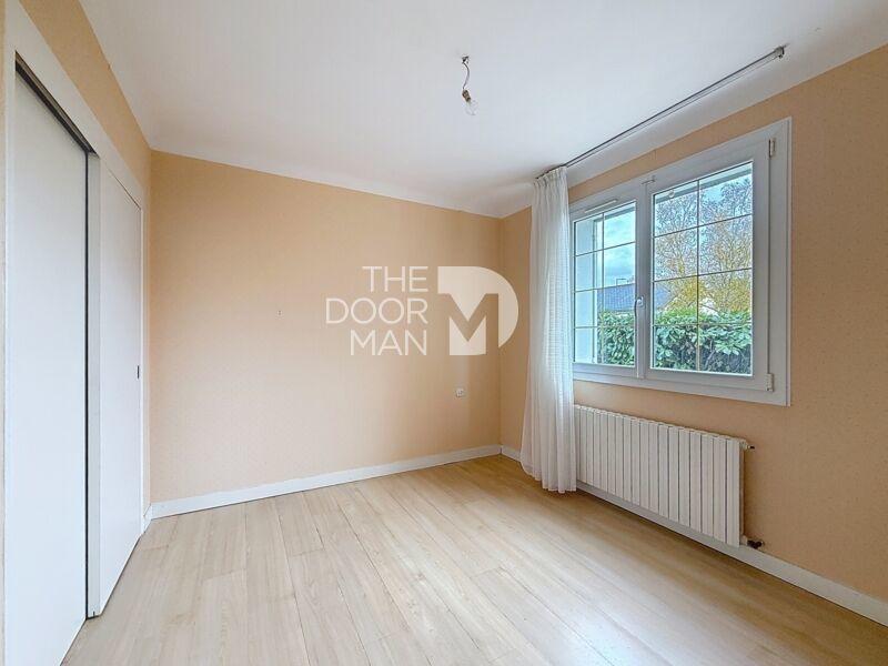 Maison - 97 m² - 5 pièces