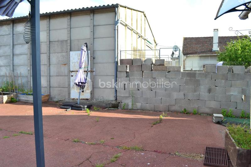 Maison - 100 m² - 6 pièces