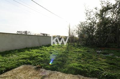 Maison - 230 m² - 6 pièces