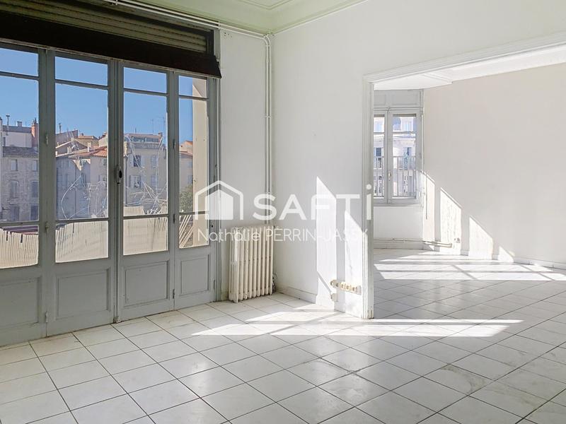 Appartement - 92 m² - 5 pièces