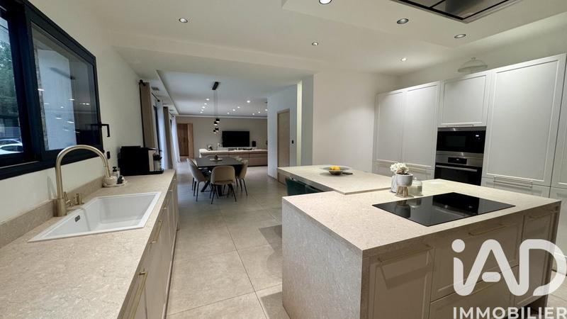 Maison de maîtres - 187 m² - 7 pièces