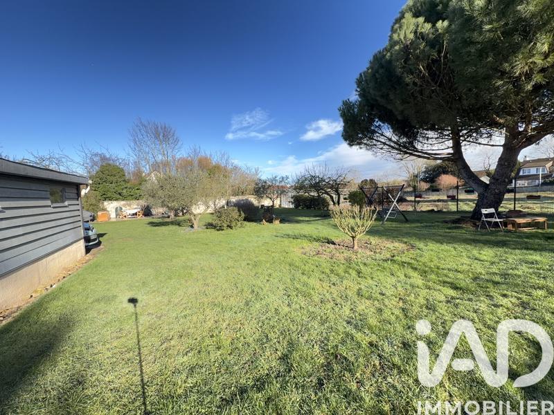 Maison - 165 m² - 8 pièces