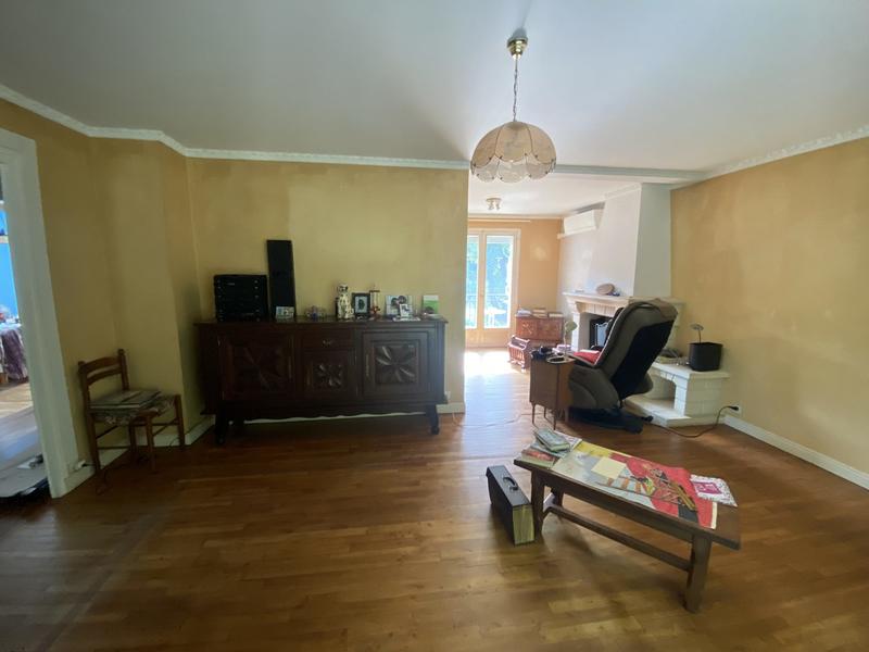 Maison traditionnelle - 95 m² - 5 pièces