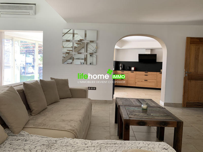 Mas - 238 m² - 7 pièces