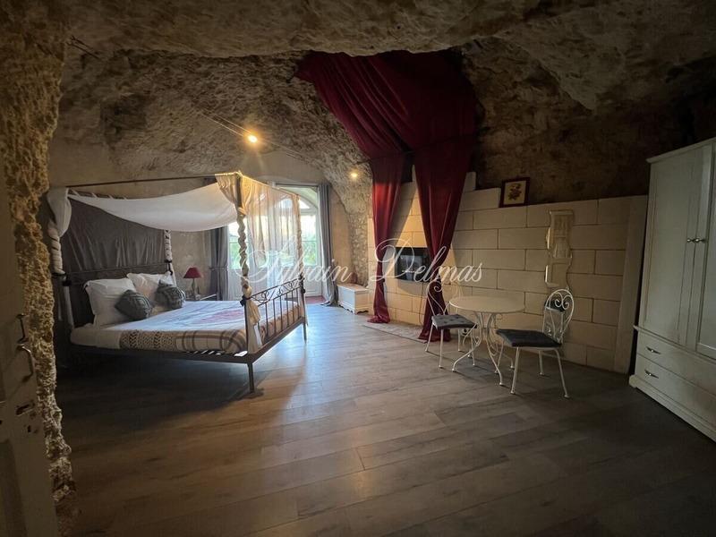 Propriété - 558 m² - 14 pièces