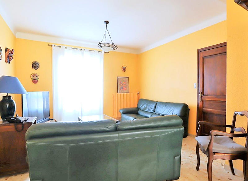 Villa - 178 m² - 6 pièces