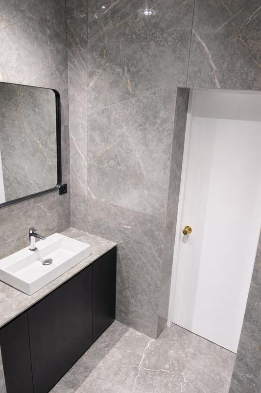 Maison - 302 m² - 11 pièces