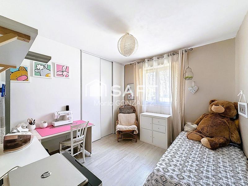 Maison - 141 m² - 8 pièces