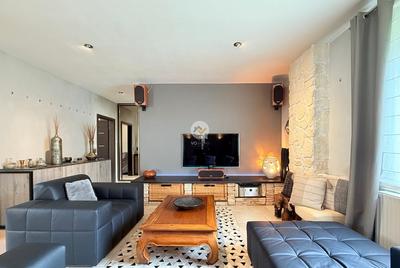 Maison - 112 m² - 5 pièces