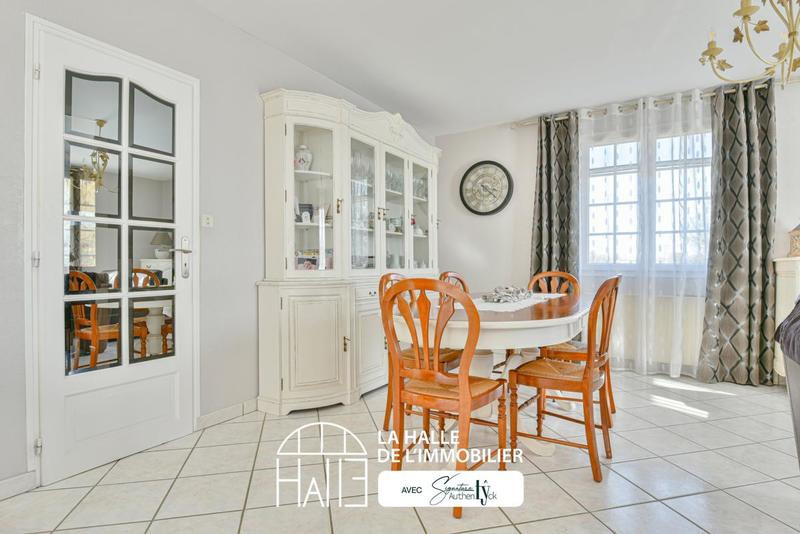 Pavillon - 148 m² - 7 pièces