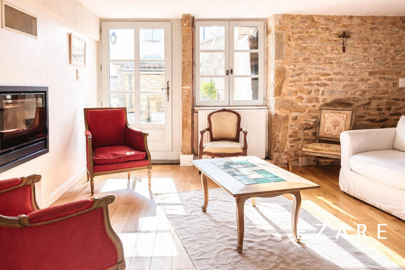 Maison - 197 m² - 10 pièces