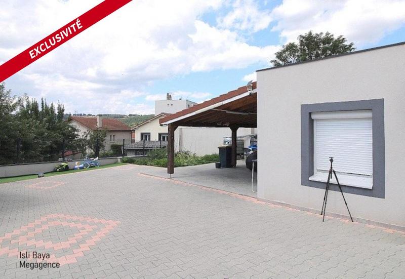 Maison - 137 m² - 6 pièces