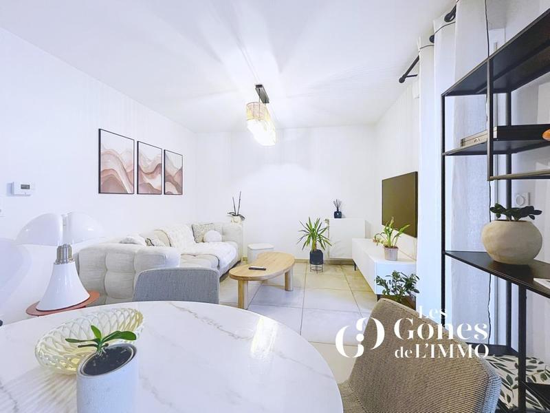 Appartement - 49 m² - 2 pièces