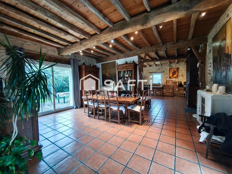 Ferme - 381 m² - 14 pièces