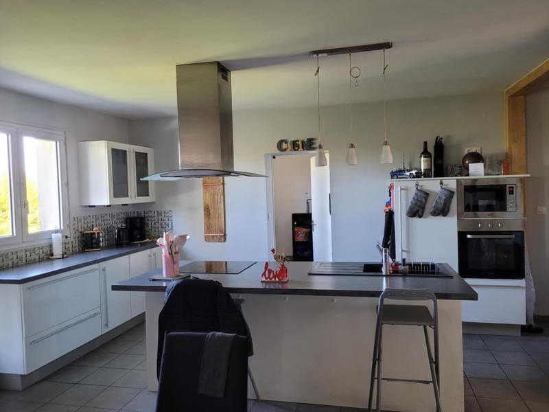 Maison - 98 m² - 4 pièces