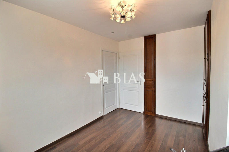 Duplex - 104 m² - 5 pièces