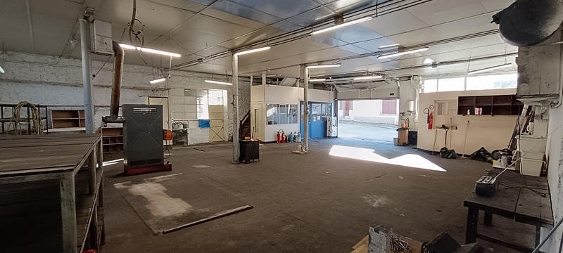 Maison - 291 m² - 4 pièces