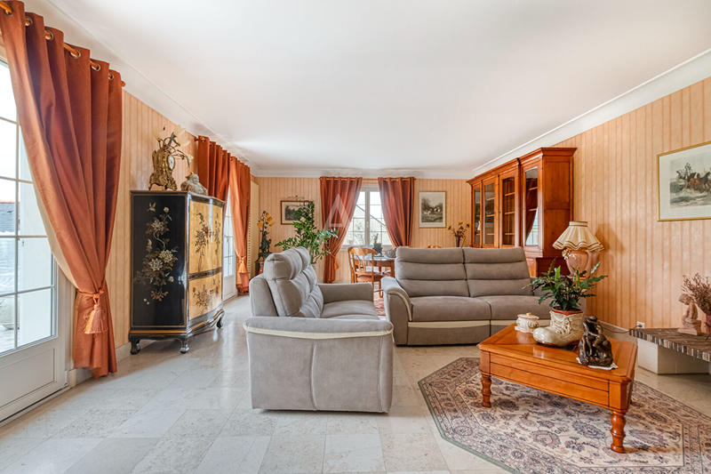 Maison - 170 m² - 5 pièces