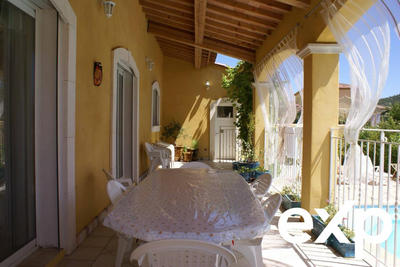 Maison contemporaine - 130 m² - 4 pièces