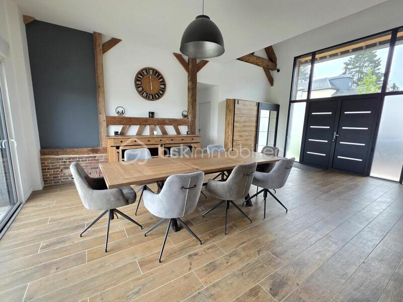 Longère - 330 m² - 11 pièces