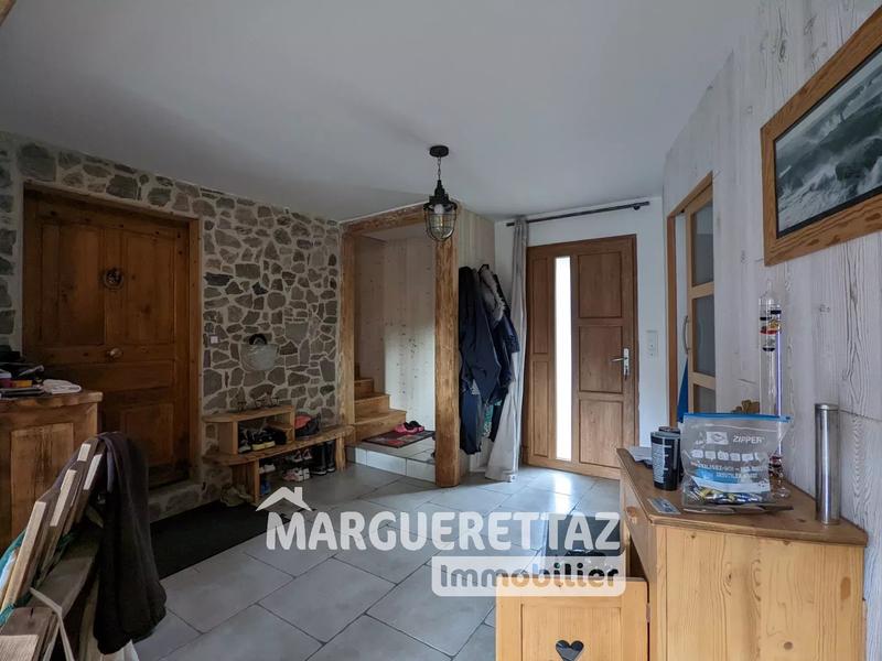 Maison de village - 188 m² - 6 pièces