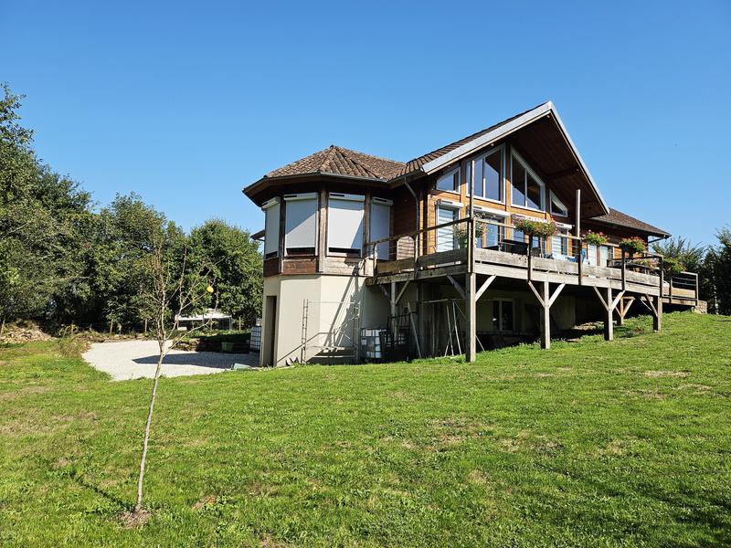 Châlet - 134 m² - 5 pièces