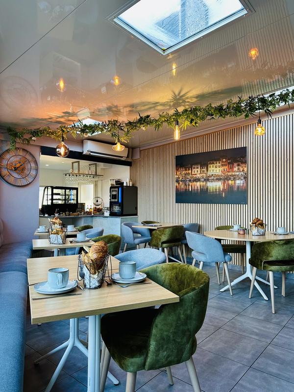 Fonds de commerce - 349 m²