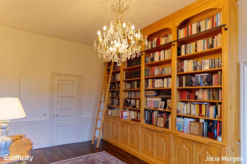 Demeure - 508 m² - 18 pièces