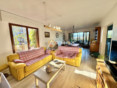 Appartement - 96 m² - 4 pièces