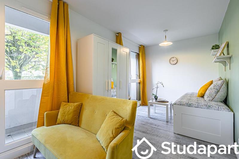 Chambre - 10 m² - 1 pièce