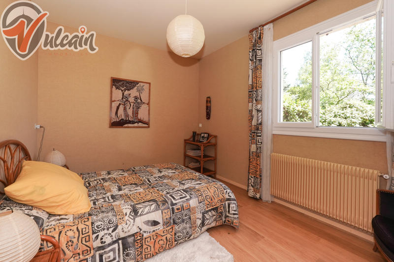 Maison - 185 m² - 6 pièces