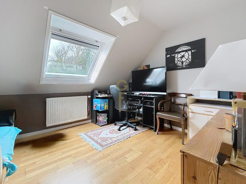 Maison - 176 m² - 7 pièces