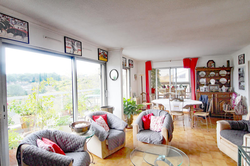 Appartement - 106 m² - 5 pièces