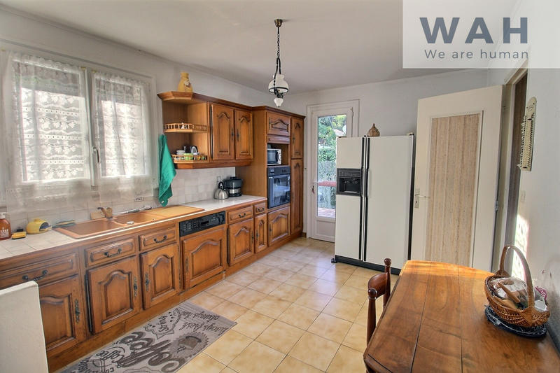 Maison - 99 m² - 4 pièces