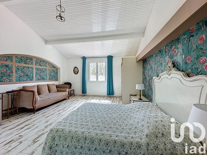 Maison de campagne - 250 m² - 6 pièces