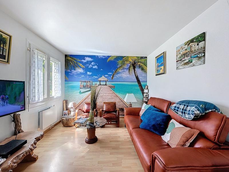 Maison - 111 m² - 5 pièces