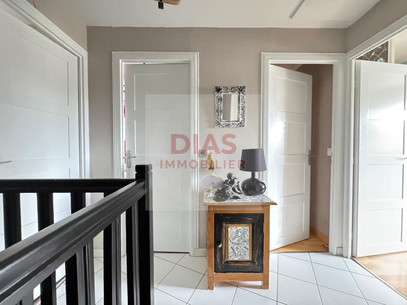 Maison - 95 m² - 1 pièce